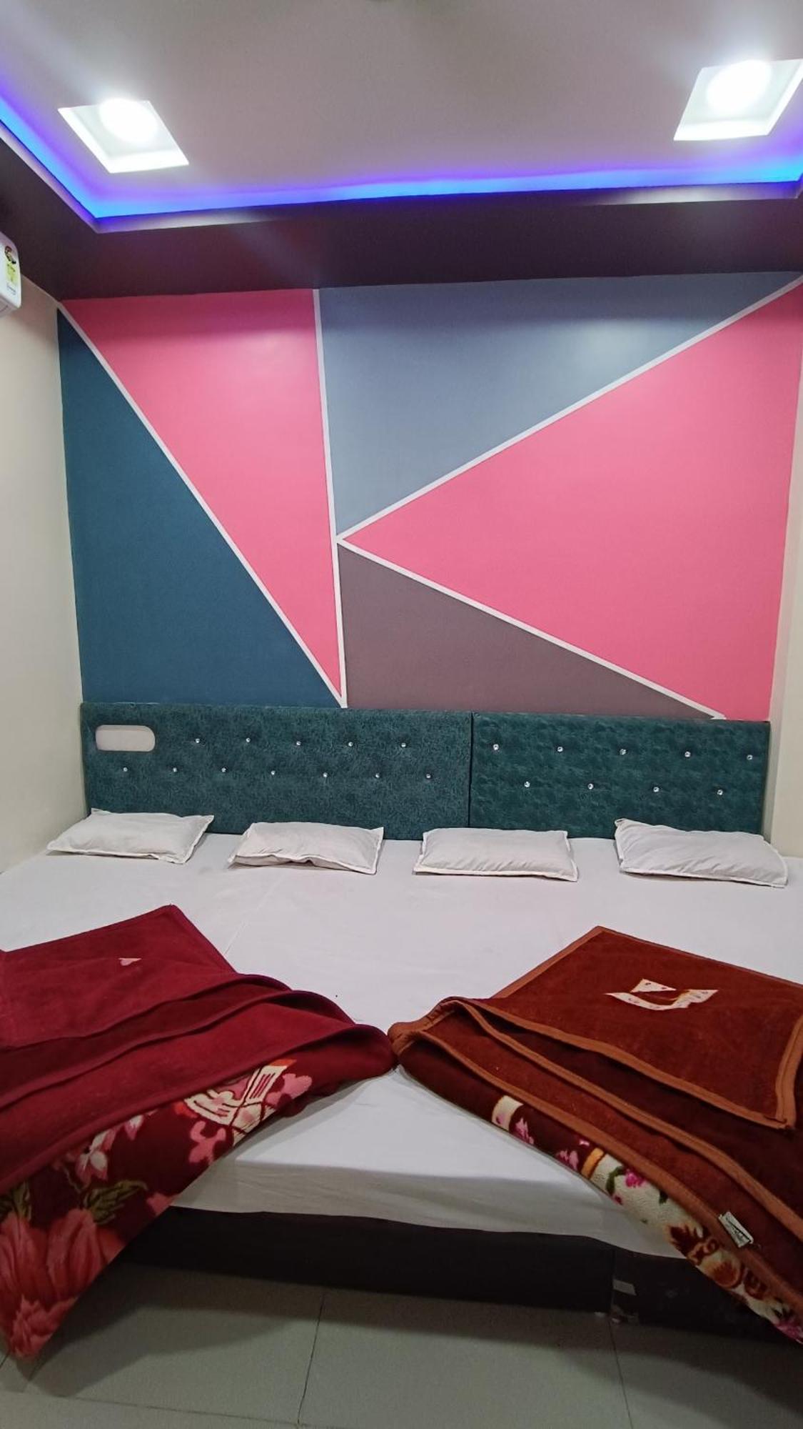 Hardik Palace Ujjain Εξωτερικό φωτογραφία